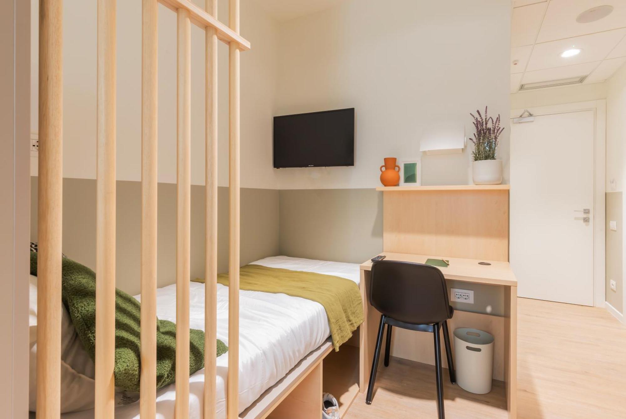 Well-Located Campus Rooms Near City Park Milano Dış mekan fotoğraf