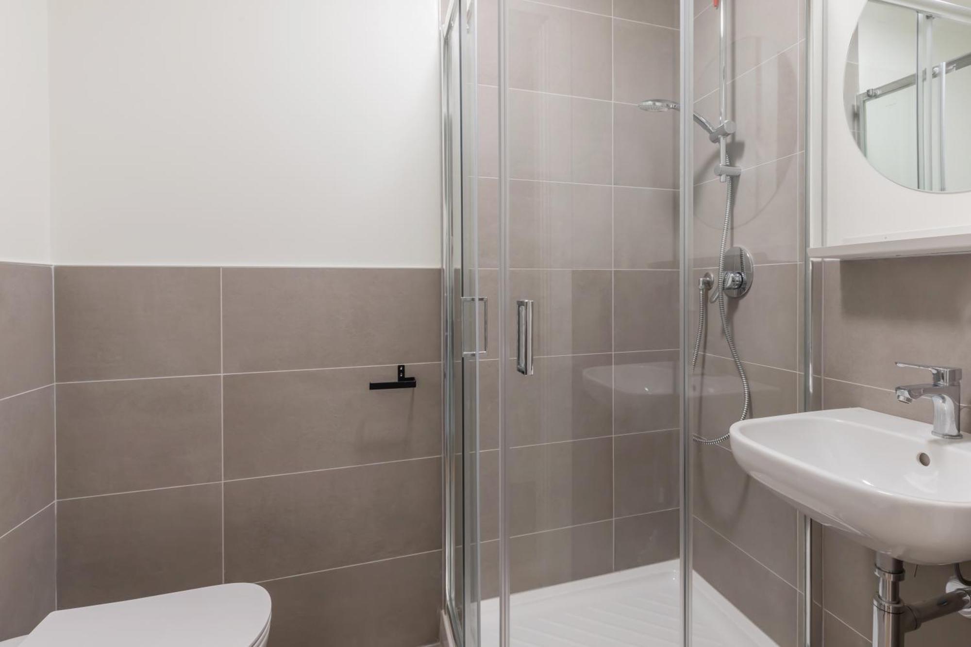 Well-Located Campus Rooms Near City Park Milano Dış mekan fotoğraf