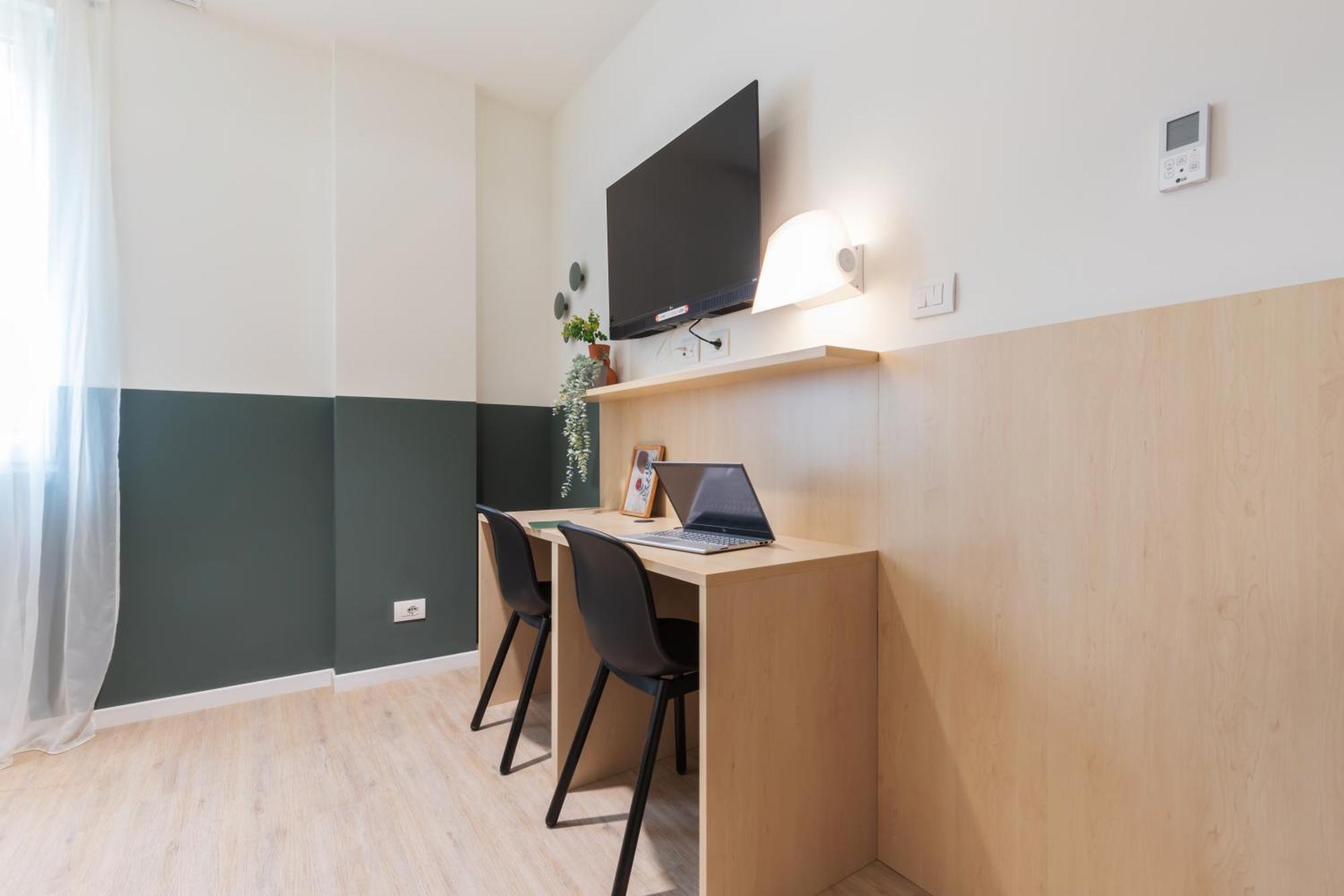 Well-Located Campus Rooms Near City Park Milano Dış mekan fotoğraf